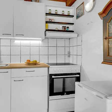 בית נופש 2 Bedroom Lovely In Romo